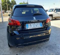 Auto - Peugeot 308 bluehdi 150 s&s eat6 gt line