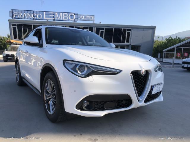 Auto - Alfa romeo stelvio 2.2 t.diesel 180cv at8 rwd super