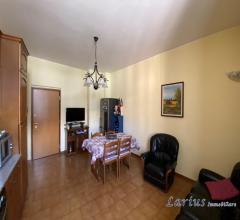Case - Centralissimo appartamento trilocale con box