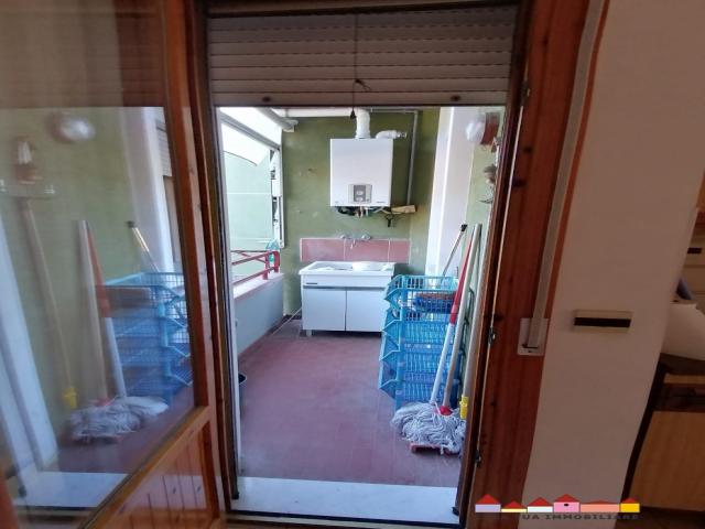 Case - Massa prima periferia comodo appartamento servito da ascensore