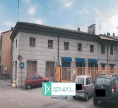 Case - Complesso industriale all'asta in via lombardia 69, lissone (mb)
