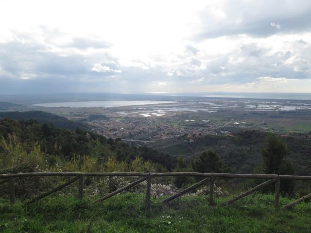 Case - Colline di massarosa - villa indipendente panoramica con giardino e vista mare