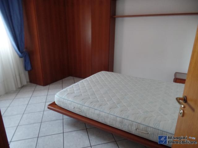 Appartamenti in Vendita - Fondo commerciale centro carrara