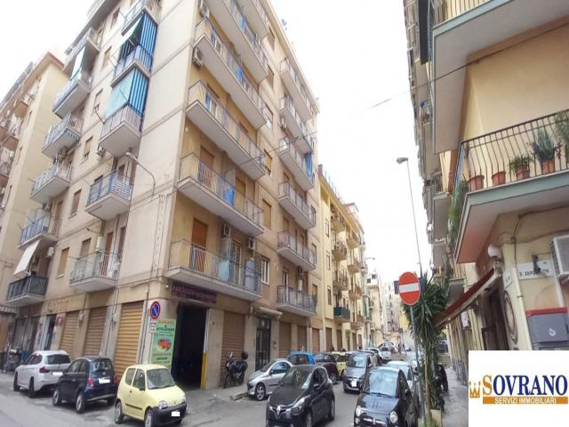 Case - Serradifalco: appartamento ristrutturato 4° piano