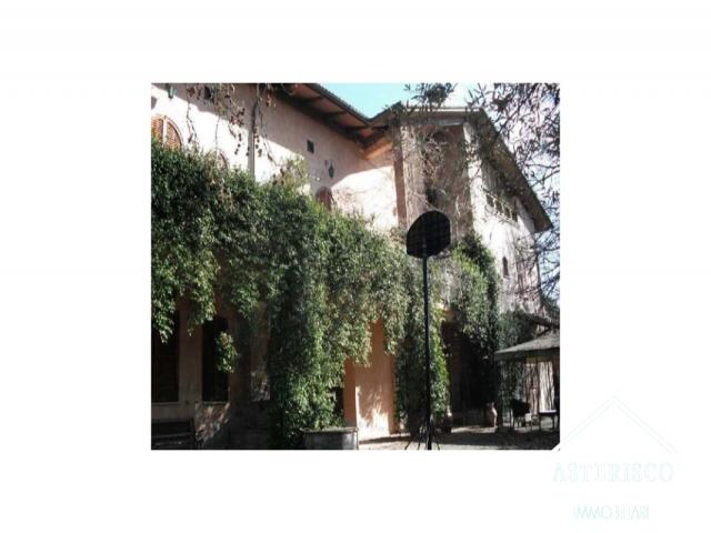 Case - Villa  - strada di san felicissimo, 4 - perugia (pg)