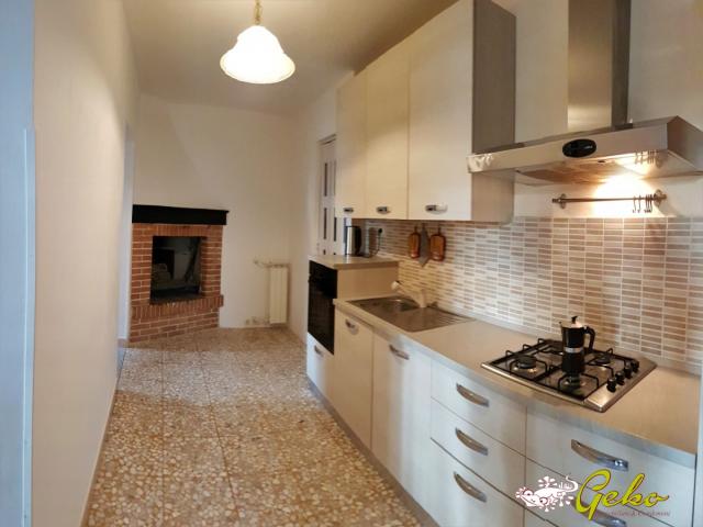 Appartamento piano terreno 82 mq con garage