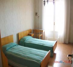 Appartamenti in Vendita - Appartamento centralissimo di ampia metratura, con cantina