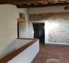 Case - Abitazione con laboratorio in vendita a monsummano terme