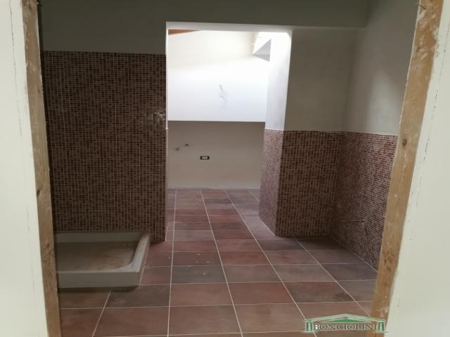 Case - Abitazione con laboratorio in vendita a monsummano terme
