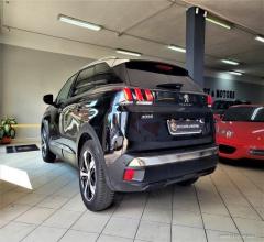 Auto - Peugeot 3008 bluehdi 120 s&s allure