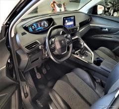 Auto - Peugeot 3008 bluehdi 120 s&s allure