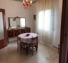 Case - Avenza bell appartamento con due camere