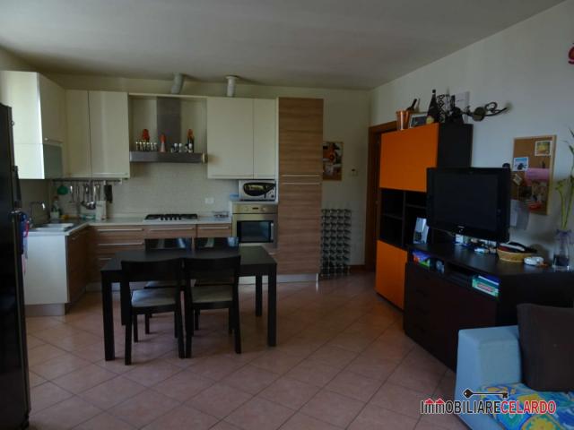 Case - Appartamento con ingresso indipendente