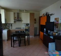 Case - Appartamento con ingresso indipendente