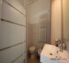 Case - Villetta 130 mq  semi-indipendente con giardino