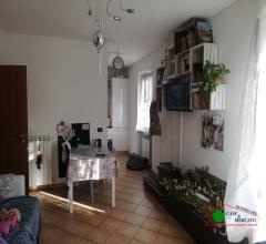 Case - Elegante appartamento in complesso residenziale zona servita