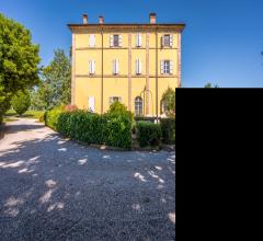 Case - Appartamento con giardino ex convento del 1500 con piscina e parco