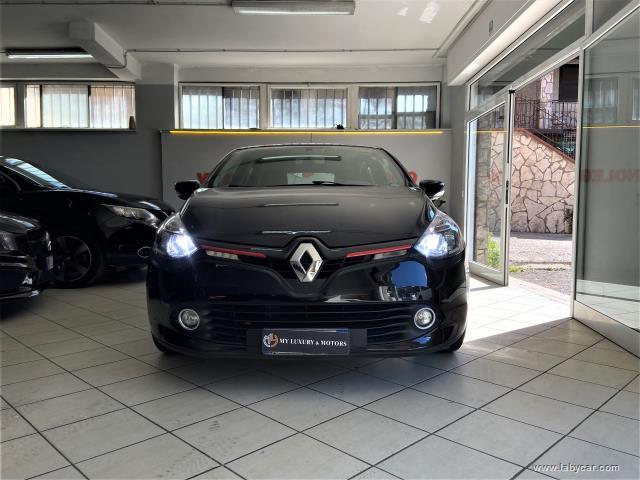 Auto - Renault clio 1.2 75 cv