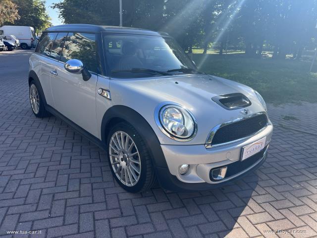 Auto - Mini mini cooper sd clubman