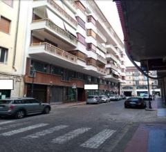 Case - Appartamento 7 vani posto al quarto piano