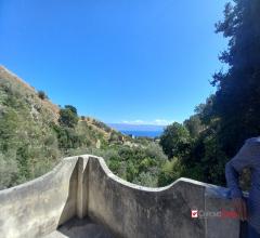 Case - Terreno coltivato a limoneto con casa e pozzo trivella mili marina