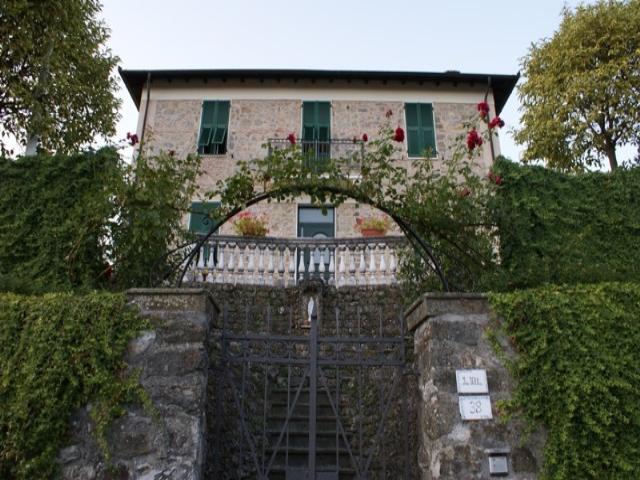 Case - Villa in sasso a casola