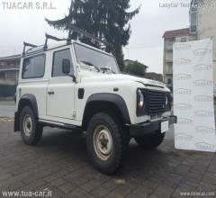 Auto - Land rover defender 90 2.4 td4 station wagon e