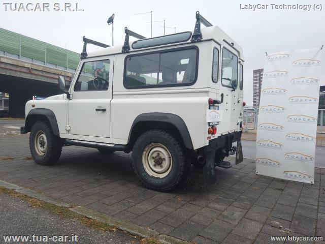 Auto - Land rover defender 90 2.4 td4 station wagon e