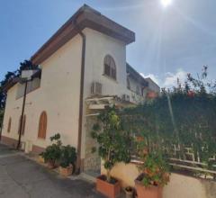 Appartamenti in Vendita - Villa indipendente ristrutturata- lanza di scalea/velodromo