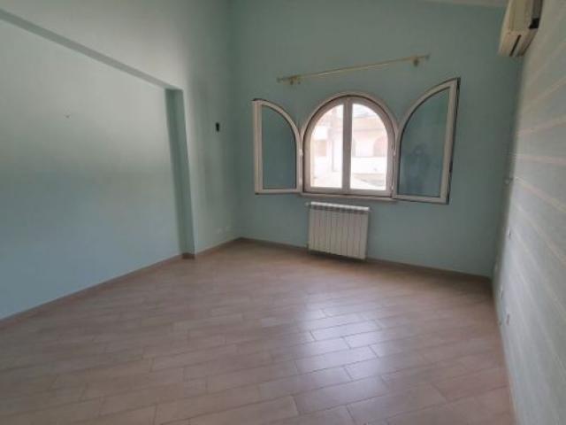 Appartamenti in Vendita - Villa indipendente ristrutturata- lanza di scalea/velodromo