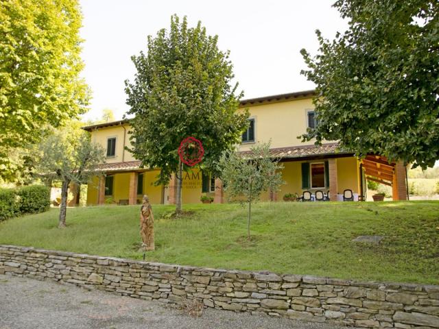 Case - Cerreto di montignoso, villa unifamiliare con bellissima vista mare