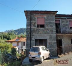 Appartamenti in Vendita - A309 inpidendente in sasso