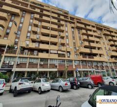 Case - Malaspina/notarbartolo: appartamento 3° piano con posto auto