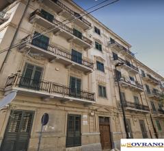 Case - Oreto/tukory/policlinico: panoramico appartamento 4° piano con 3 balconi