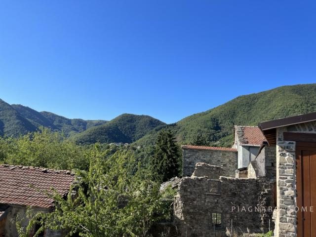 Case - Rustico in sasso