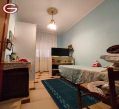 Appartamenti in Vendita - Casa indipendente in vendita a cittanova centrale