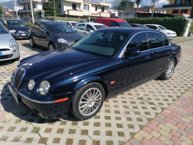 Auto - Jaguar s-type 2.7d v6 executive