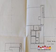 Case - Carrara località montia appartamento con ampia terrazza