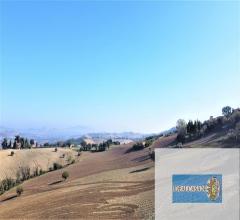 Appartamenti in Vendita - Terreno agricolo in vendita a montefano montefanovecchio