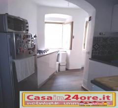 Case - Carrara centro comodo bilocale in perfette condizioni