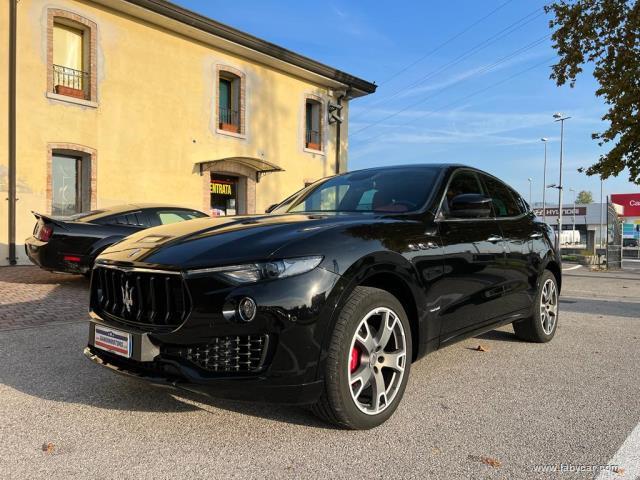 Auto - Maserati levante v6 diesel 275 cv awd gransport