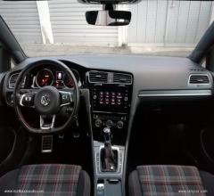 Auto - Volkswagen golf gti 2.0 tsi 5p.