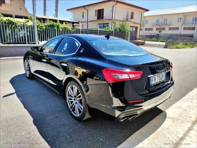 Auto - Maserati ghibli v6 diesel gransport