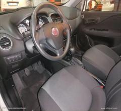 Auto - Fiat punto 1.4 8v 5p. natural power street