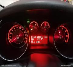 Auto - Fiat punto 1.4 8v 5p. natural power street