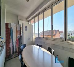 Case - Ufficio in zona borgo rivo