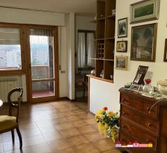 Case - Carrara località bonascola comodo appartamento con garage
