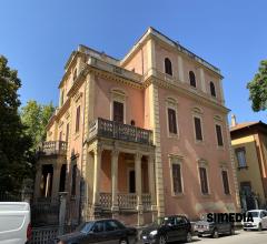 Case - Attico in villa, foligno centro storico