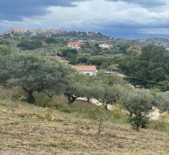 Appartamenti in Vendita - Terreno edificabile in vendita a chieti periferia