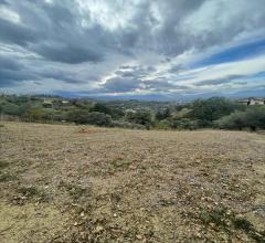 Appartamenti in Vendita - Terreno edificabile in vendita a chieti periferia